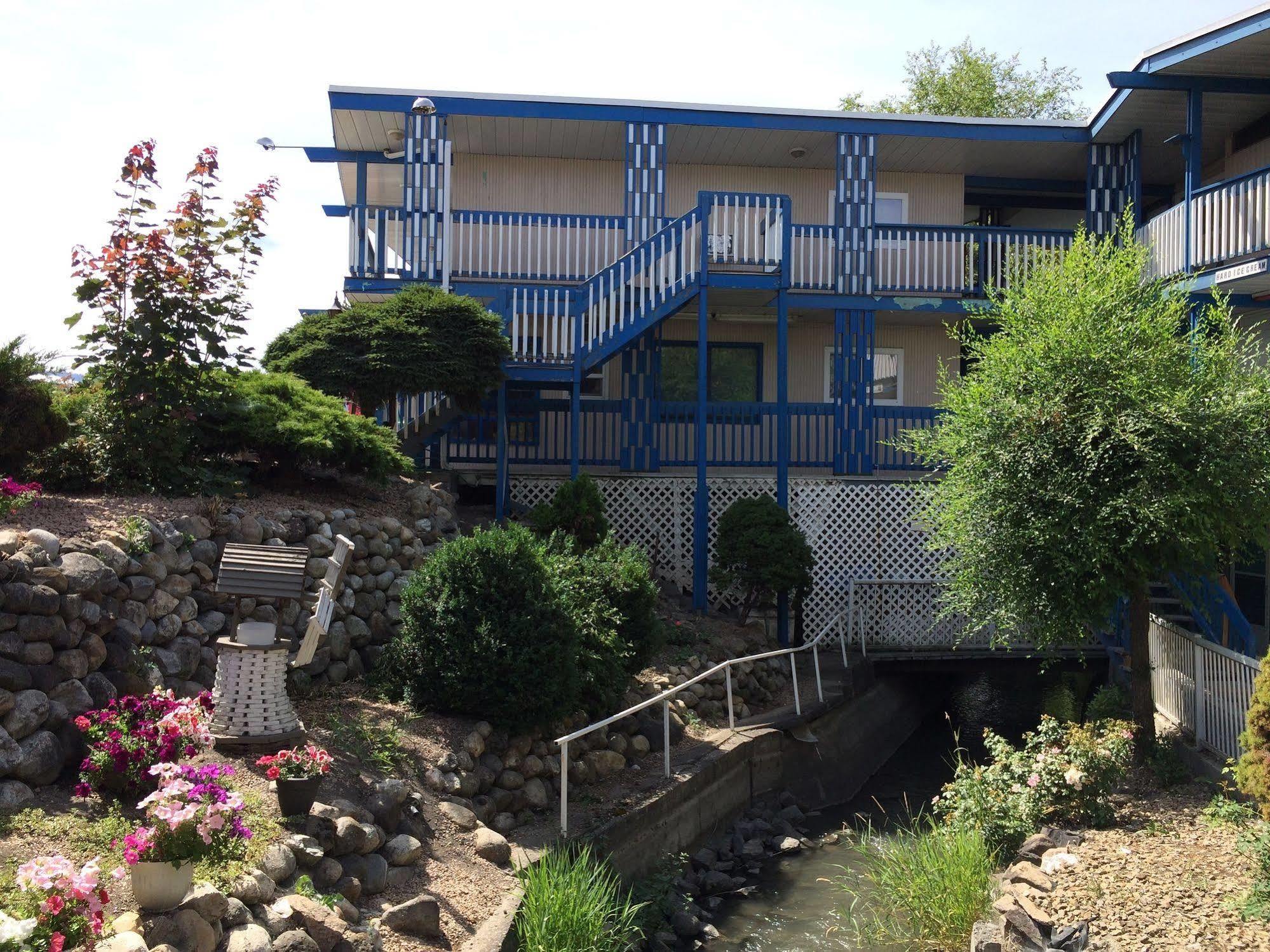 Blue Stream Motel Vernon Ngoại thất bức ảnh