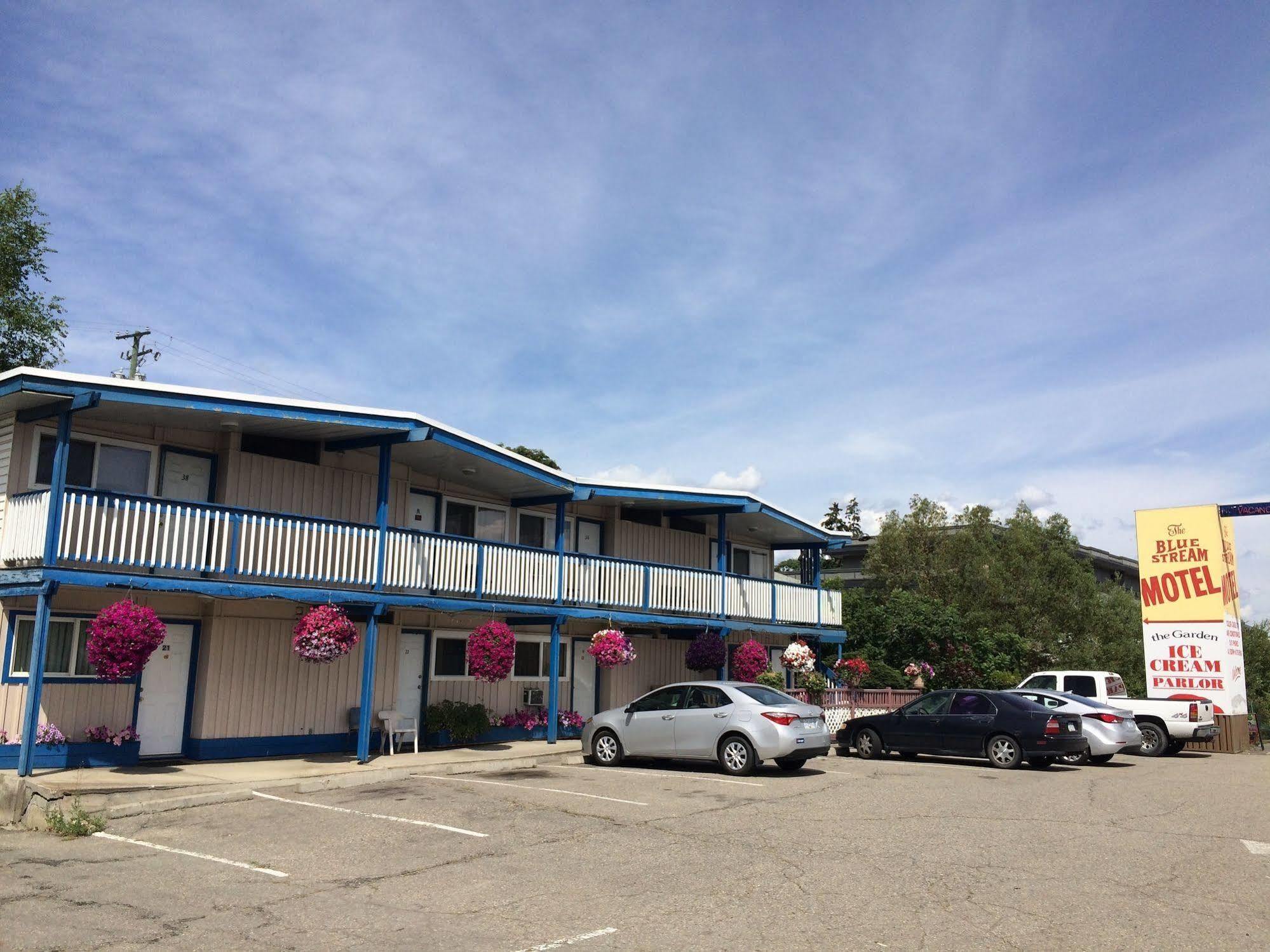 Blue Stream Motel Vernon Ngoại thất bức ảnh