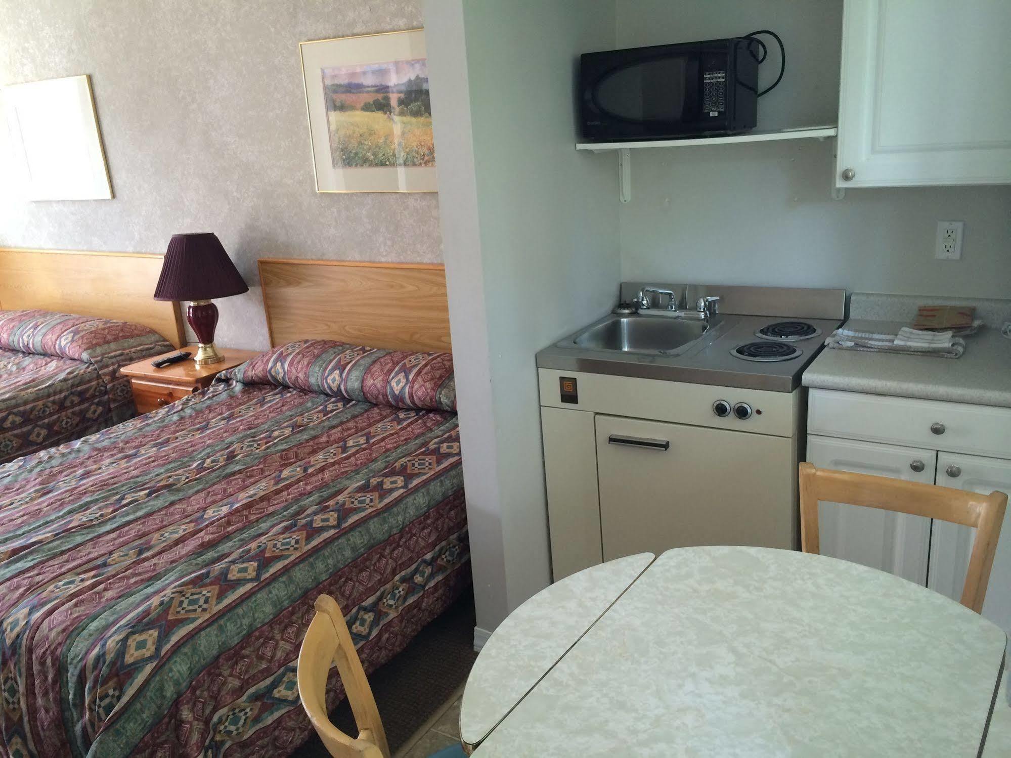 Blue Stream Motel Vernon Ngoại thất bức ảnh